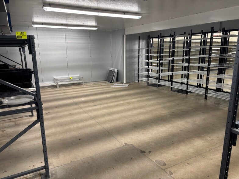 More Photos Of 4760-4844 Everhard Rd, Canton Storefront For Lease