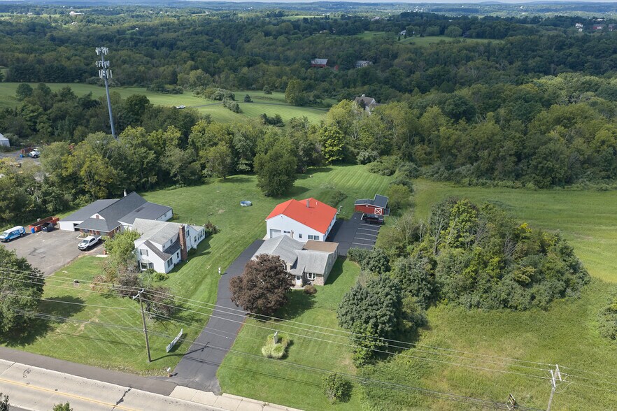 More Photos Of 7078 Easton Rd, Pipersville Auto Repair For Sale
