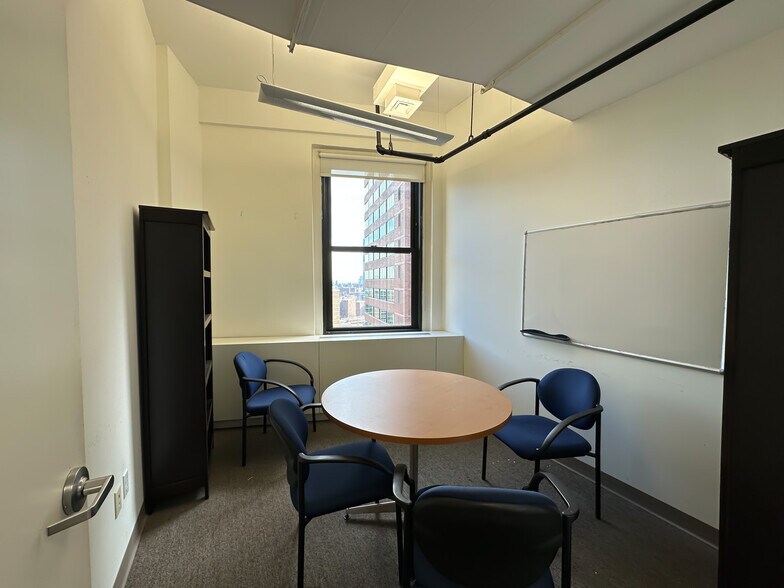 More Photos Of 111 John St, New York Office For Lease