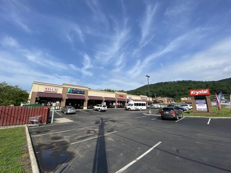 More Photos Of 124 Harrison Ln, Soddy Daisy Storefront Retail Office For Lease