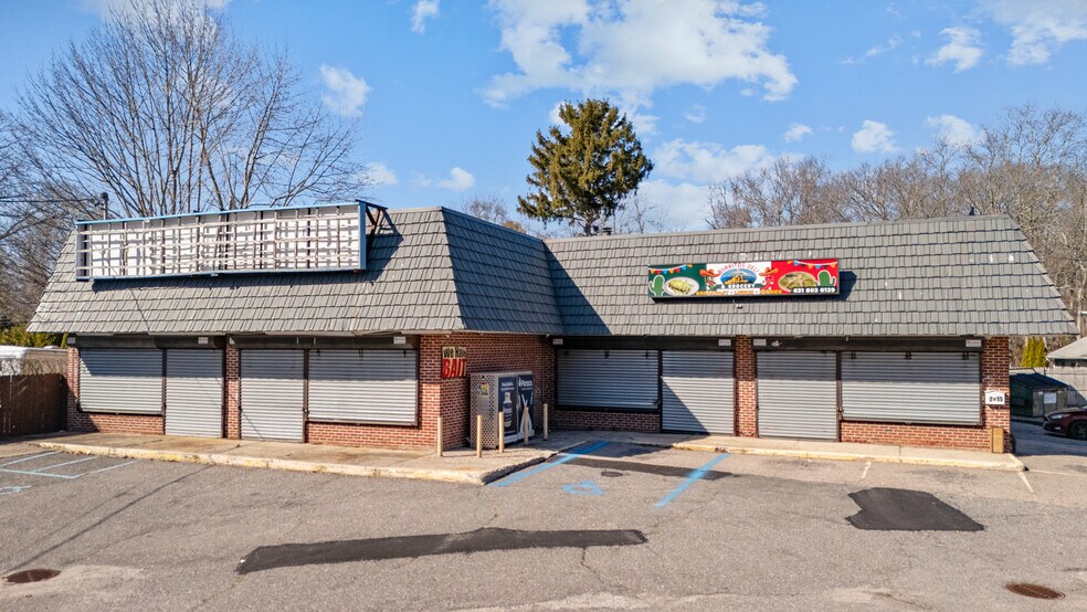 More Photos Of 2815 Montauk Hwy, Brookhaven General Retail For Sale