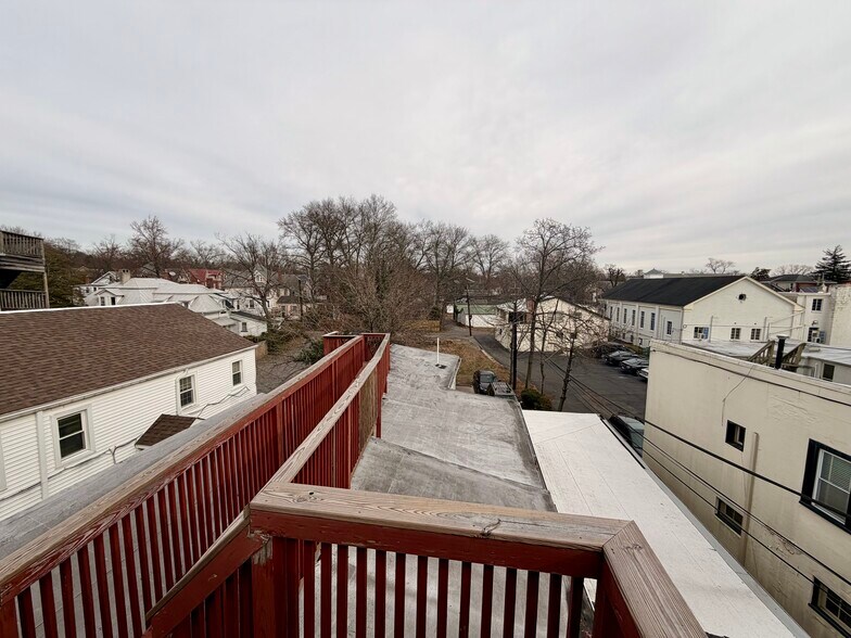 More Photos Of 129-131 High st 129-131 High St, Mount Holly Apartments For Sale