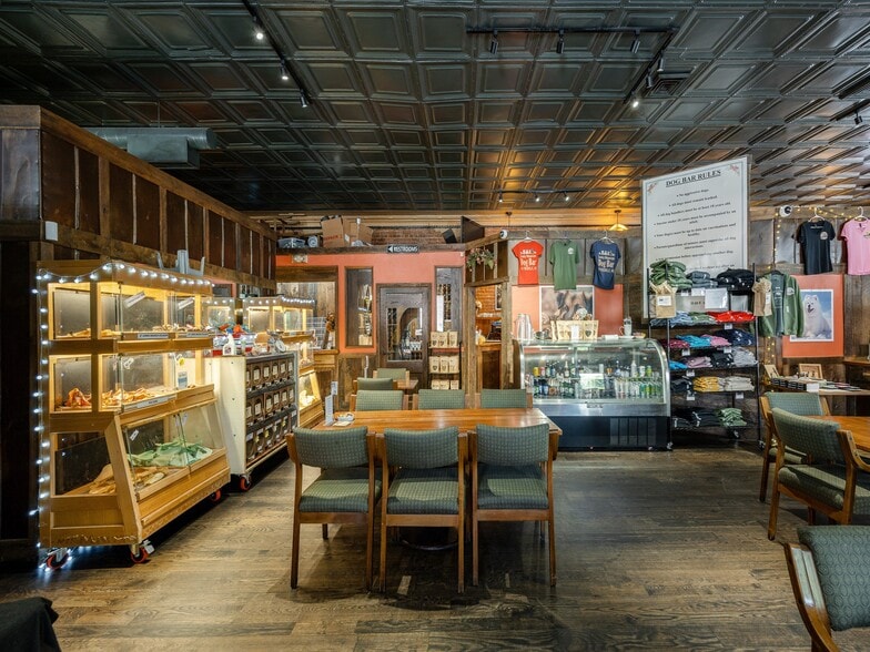 More Photos Of 44 Church St, Waynesville Storefront Retail Residential For Sale