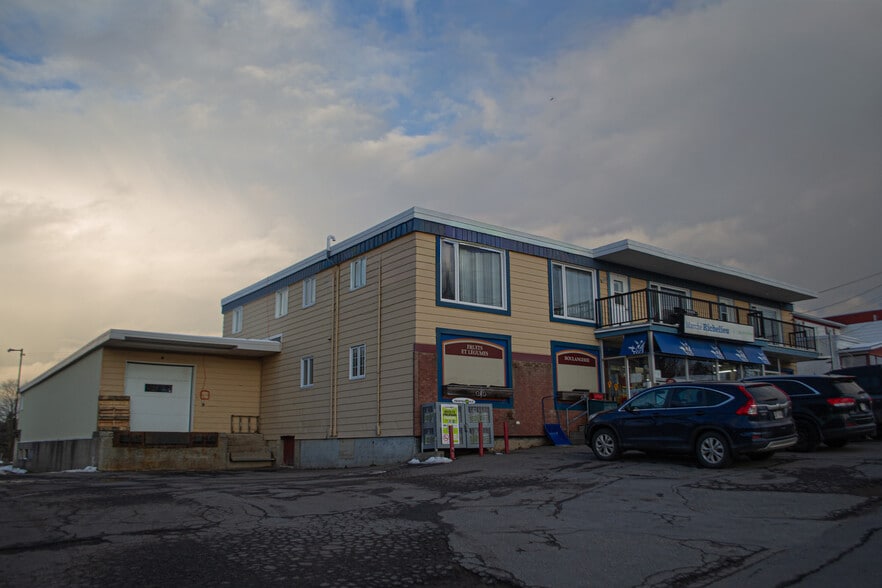 Primary Photo Of 429 Rte 204, St-Aubert Flex For Sale