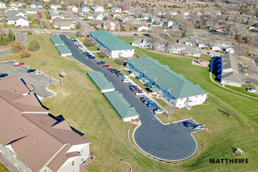 Primary Photo Of 604 Knight St, Saint Peter Apartments For Sale