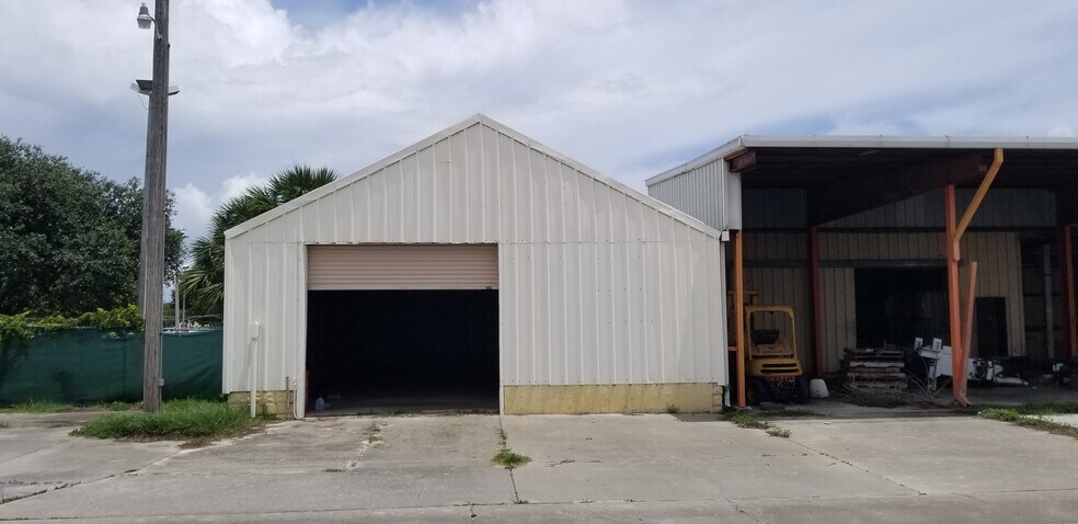 More Photos Of 1400 10th Ave, Vero Beach Warehouse For Sale