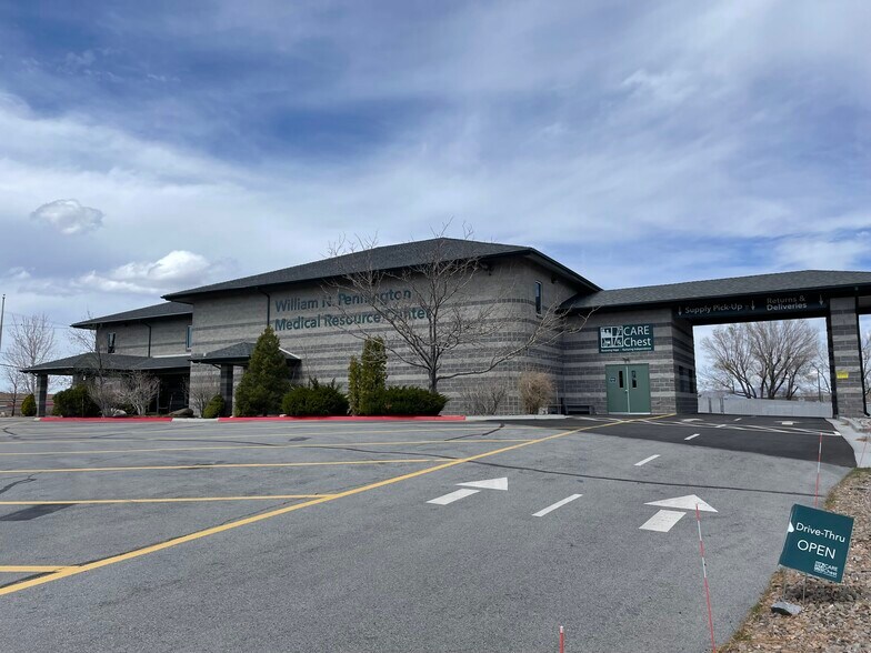 More Photos Of 7910 N Virginia St, Reno Office For Lease