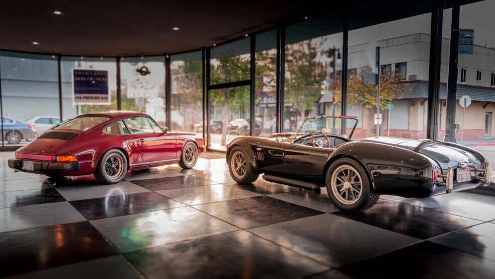 More Photos Of 1714 4th St, San Rafael Storefront Retail Residential For Sale