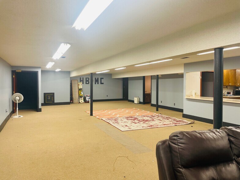 More Photos Of 210 Home Ave, Churubusco Office Residential For Sale