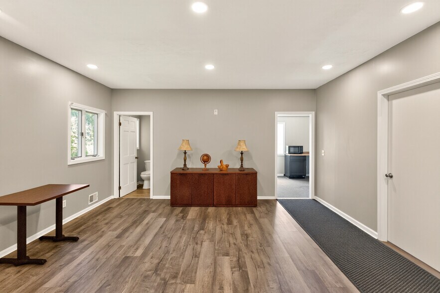 More Photos Of 6107 Loomis Rd, Farmington Office For Sale