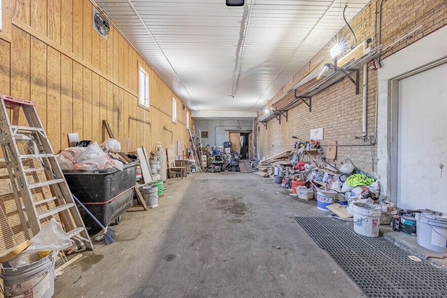 More Photos Of 13039 S Division St, Blue Island Manufacturing For Sale