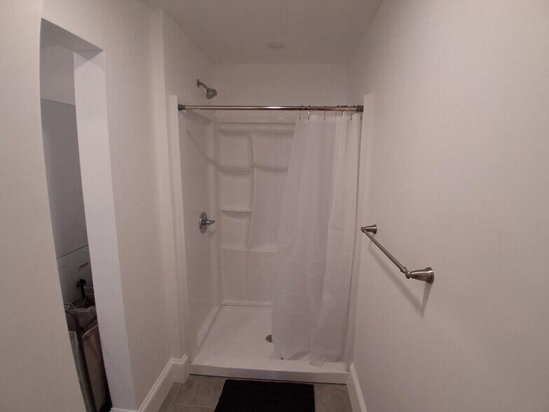 More Photos Of 117 Water St, Stonington Apartments For Sale