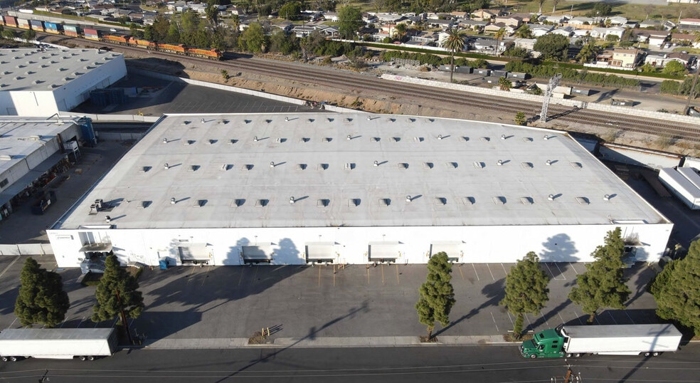 More Photos Of 14301 Gannet St, La Mirada Distribution For Lease