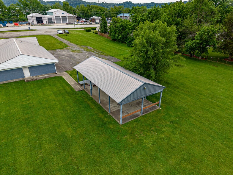 More Photos Of 13908 Dixie Hwy, Louisville Religious Facility For Sale