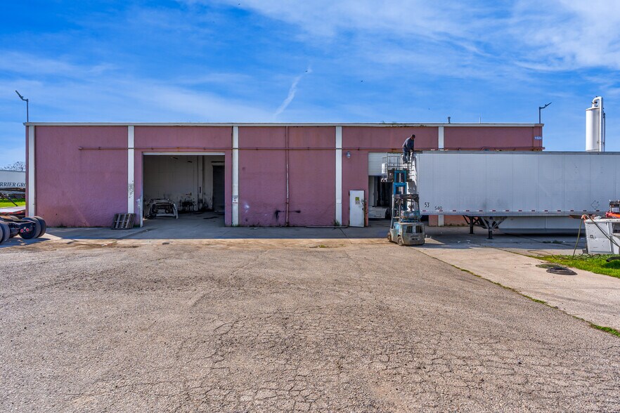 More Photos Of 1624 E Alpine Ave, Stockton Truck Terminal For Sale