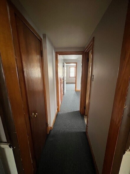 More Photos Of 48 S Kennedy Dr, Mcadoo Apartments For Sale