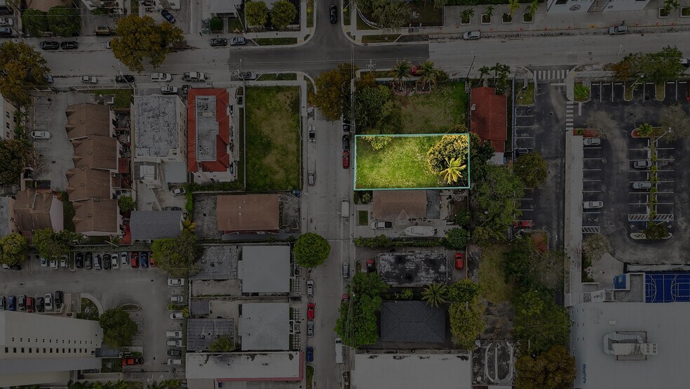 More Photos Of 136 SW 11th Ave, Miami Land For Sale