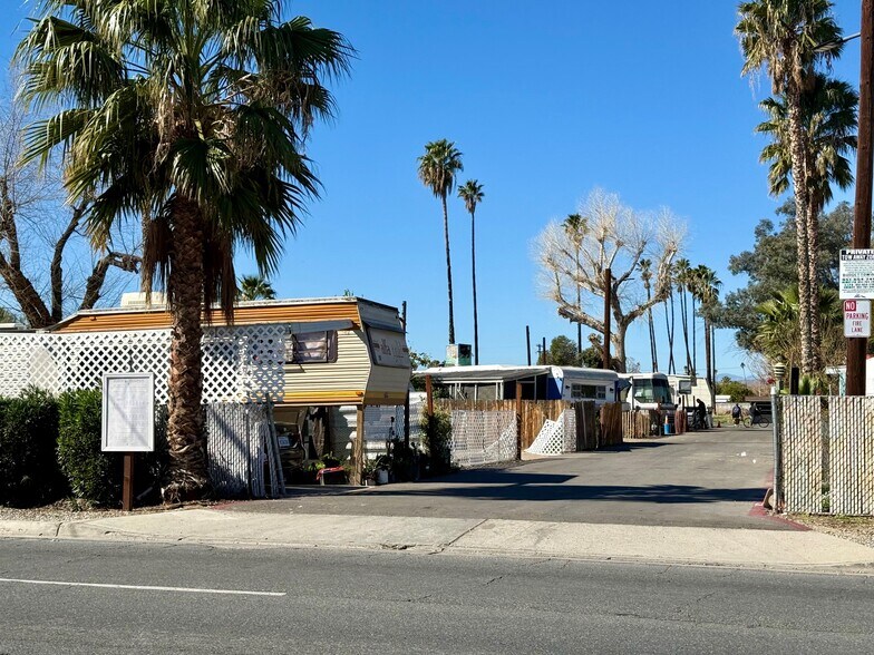 More Photos Of 685 N State St, Hemet Manufactured Housing Mobile Home Park For Sale