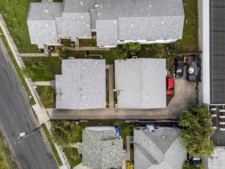 More Photos Of 11008 Willowbrook Ave, Los Angeles Multifamily For Sale