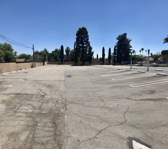 More Photos Of 247 E Highland Ave, San Bernardino Office Residential For Sale