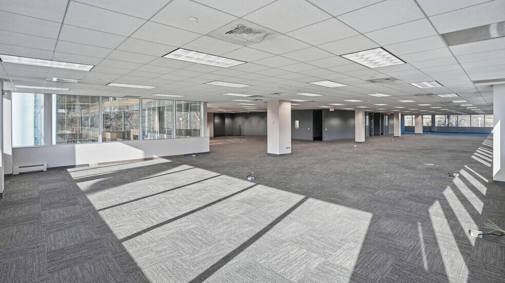More Photos Of 1300 Walt Whitman Rd, Melville Office For Lease