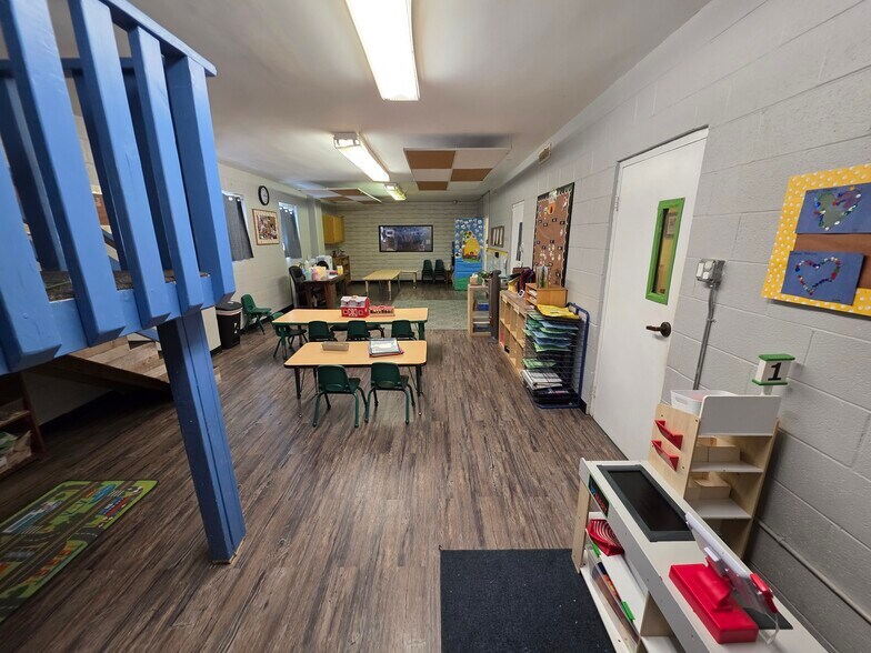 More Photos Of 1063 Aviation Blvd, Hermosa Beach Religious Facility For Sale