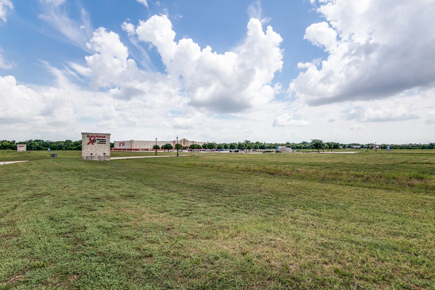 More Photos Of 977 State Highway 121, Allen Land For Sale
