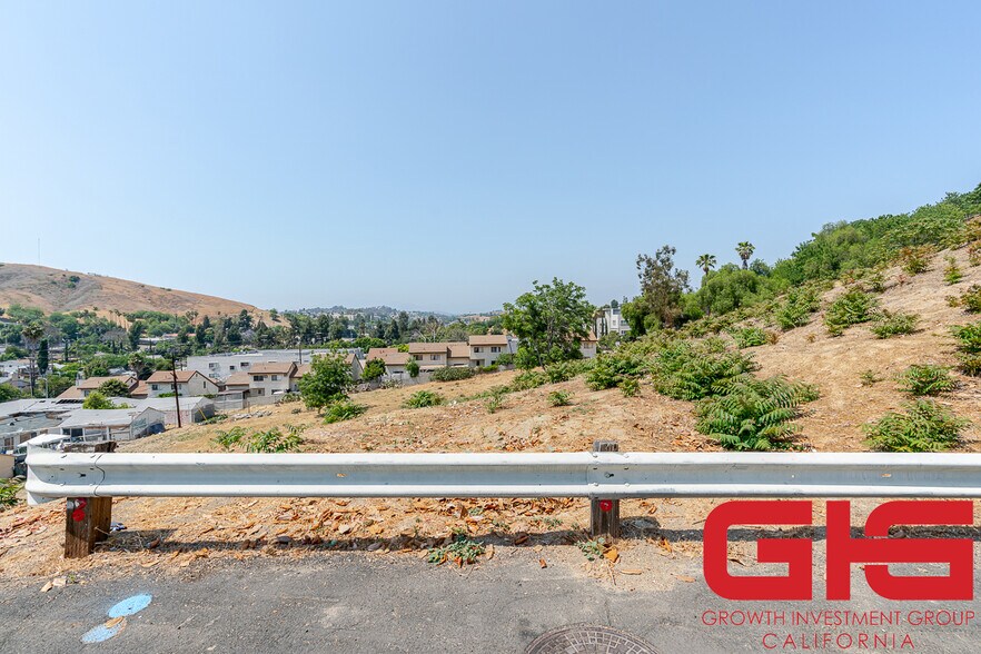 More Photos Of 2410 N Eastern Ave, Los Angeles Apartments For Sale