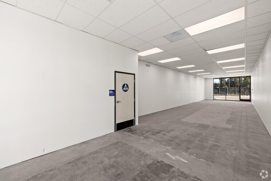 More Photos Of 9124-9134 Van Nuys Blvd, Panorama City Restaurant For Lease