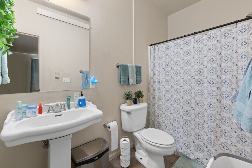 More Photos Of 1920 Monte Vista Dr, Rapid City Multifamily For Sale