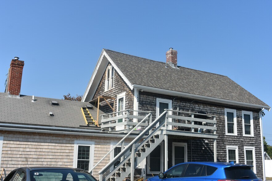 More Photos Of 191 Main St, West Dennis Apartments For Sale