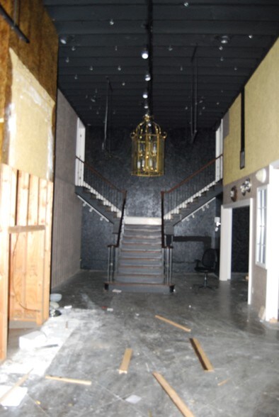 More Photos Of 4408 Columbus Rd, Macon-Bibb Freestanding For Lease