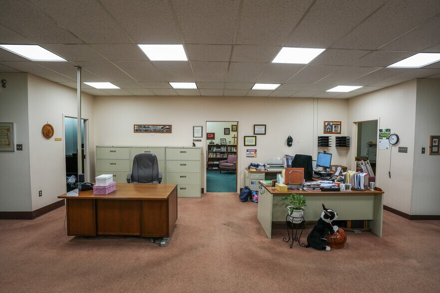 More Photos Of 431 Delaware Ave, Palmerton Office For Sale
