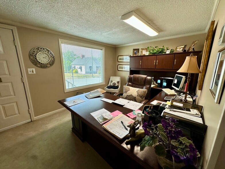 More Photos Of 307 Harvey St, Winston-Salem Freestanding For Sale