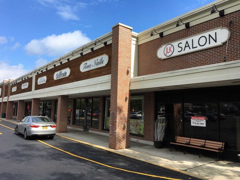 More Photos Of 272-300 S Main St, New City Storefront For Lease