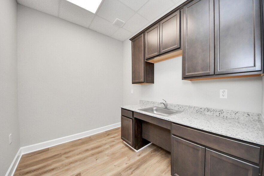 More Photos Of 6110 Sienna Ranch Road #205 Rd, Missouri City Office For Lease