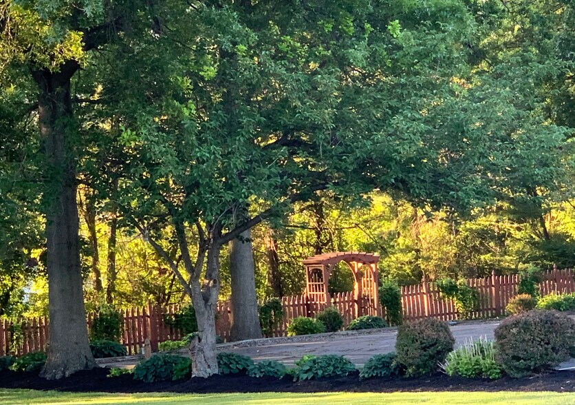 More Photos Of 1039 Old York Rd, East Amwell Township Restaurant For Sale