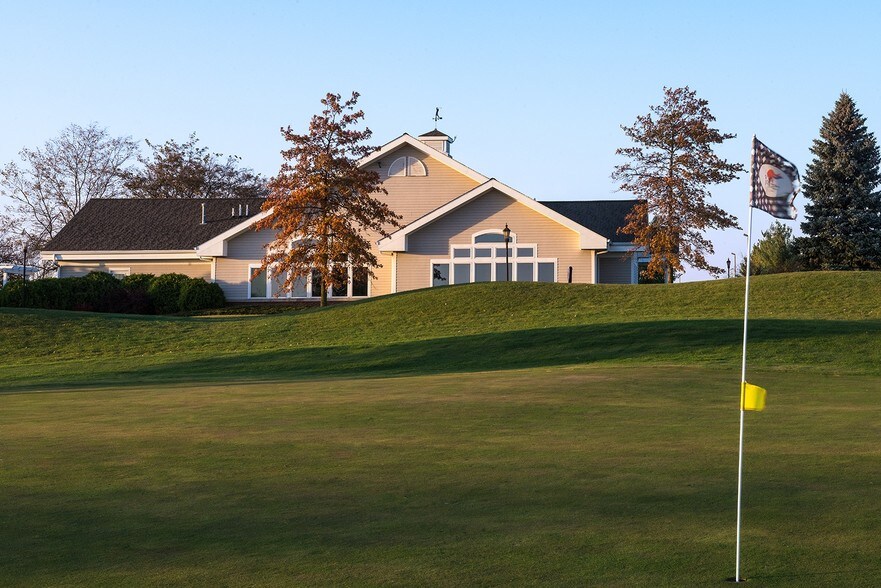 More Photos Of 355 Country Club Ln, Dike Golf Course Driving Range For Sale