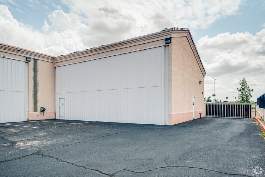 More Photos Of 2550 N Thunderbird Cir, Mesa Office For Lease