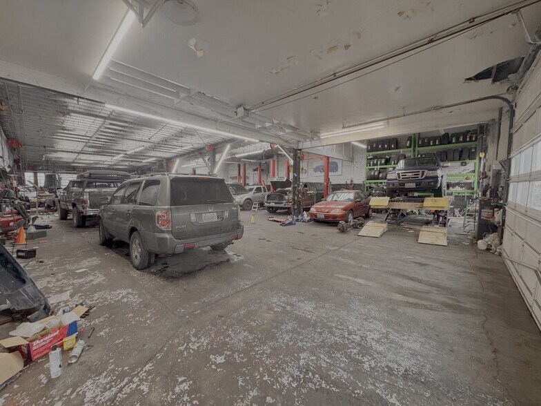 More Photos Of 225 W Main St, Monroe General Retail For Sale