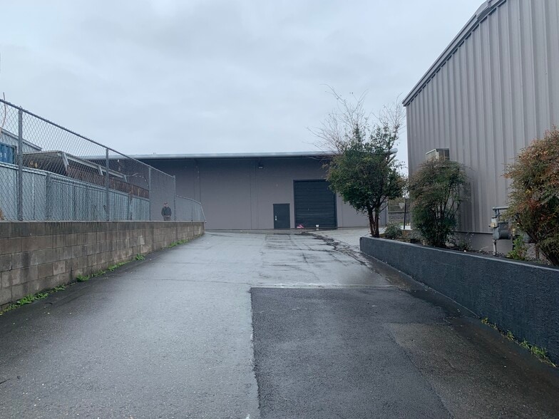 More Photos Of 1950 Kitrick Ave, Oroville Warehouse For Sale