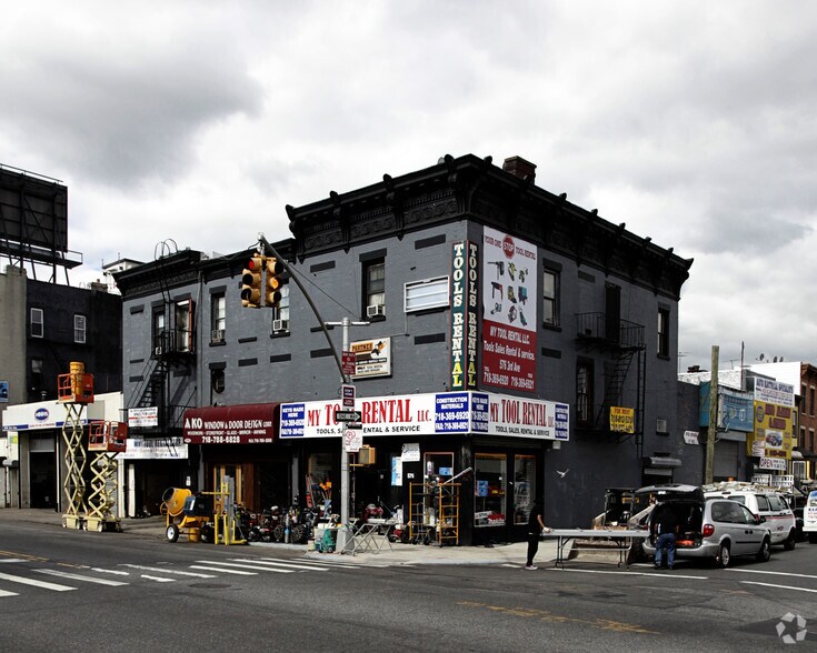 More Photos Of 576 3rd Ave, Brooklyn Storefront Retail Residential For Lease