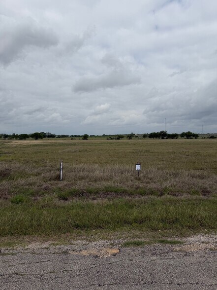 More Photos Of 330 Airfield rd, Fentress Land For Sale