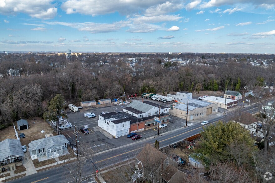 More Photos Of 257 W Nicholson Rd, Audubon Office For Sale