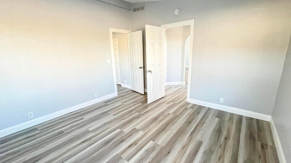 More Photos Of 5561 W 3600 S, Cedar City Specialty For Sale