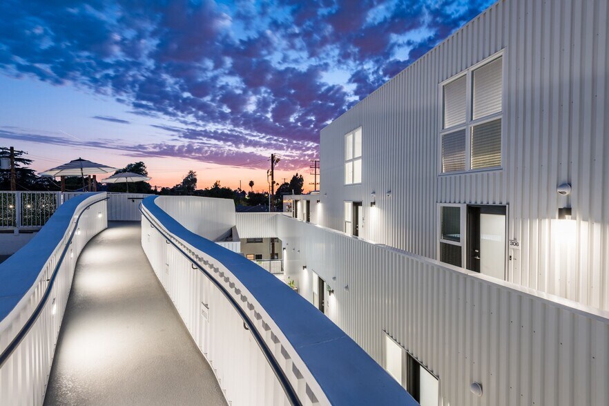 More Photos Of 11700 W Magnolia Blvd, Valley Village Apartments For Sale