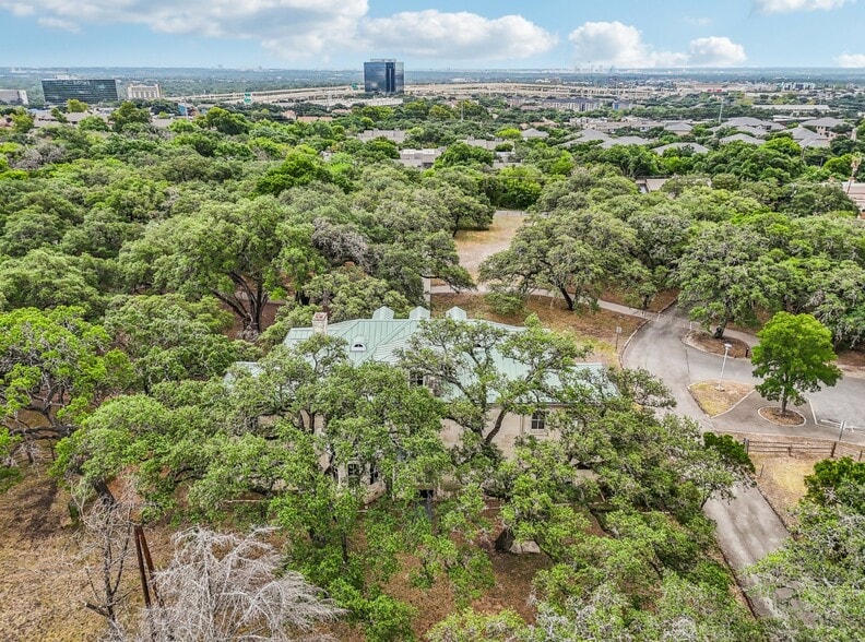 More Photos Of 7735 Mocking Bird Ln, San Antonio Lodge Meeting Hall For Sale