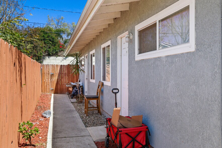 More Photos Of 13649 Foxley Dr, Whittier Apartments For Sale
