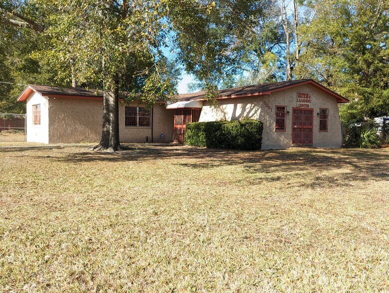 Primary Photo Of 5001 Soutel Dr, Jacksonville Daycare Center For Sale