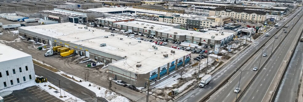 More Photos Of 7524-7550 Ch De La Côte-de-Liesse, Montréal Distribution For Sale